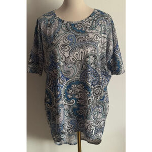 Women's LuLaRoe Blue & White Paisley Tunic Top S